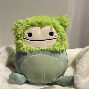 💚4/$20 Squishmallows Bren the Bigfoot 8” (defect)